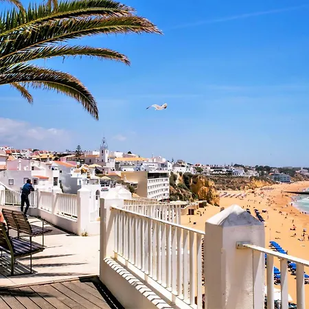 Algarvian Experience - Sun, And Pool * 阿尔布费拉