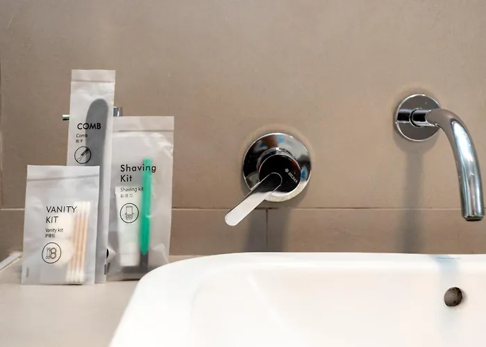 Algarvian Experience - Sun, And Pool Albufeira